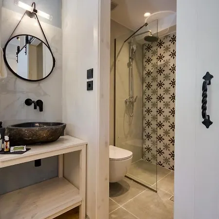 Bastion Luxury Medieval 公寓 *